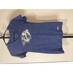 Nashville Predators CCM Women's V-Neck T-Shirt Medium